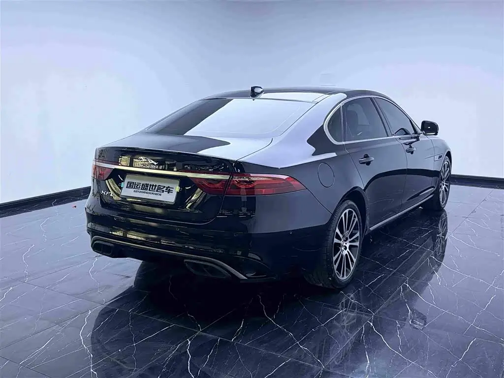 Jaguar XFL 2025 — Photo 6/20