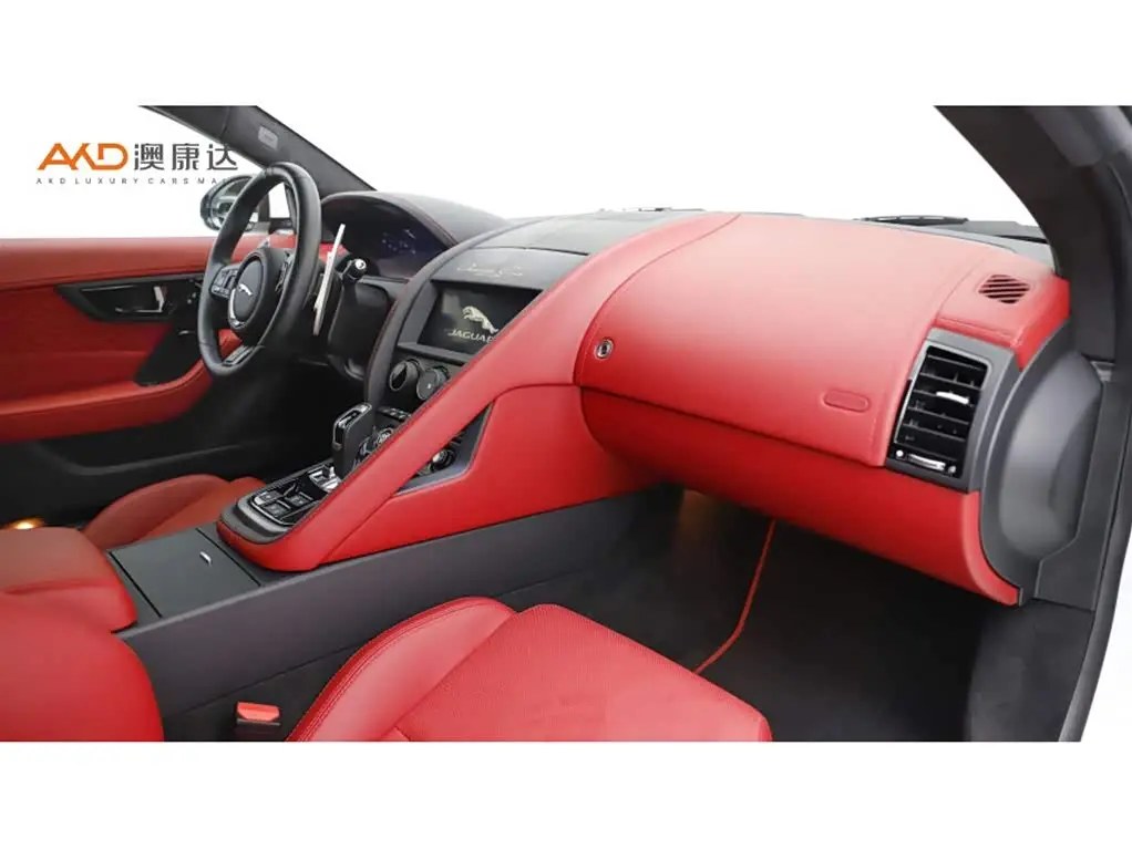 Jaguar F-TYPE 2024 — Photo 6/10