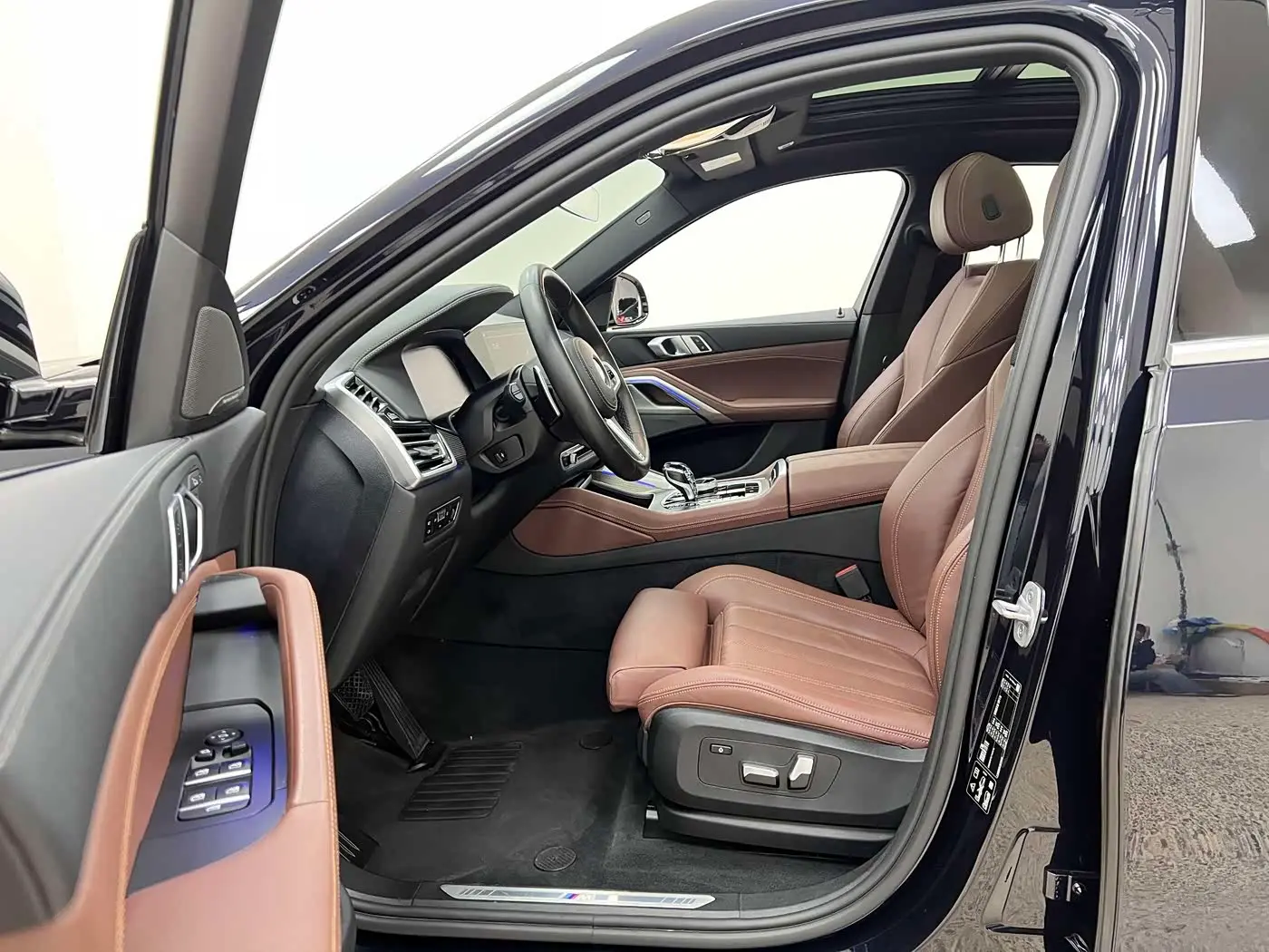 BMW X6 2021 — Şəkil 15/20