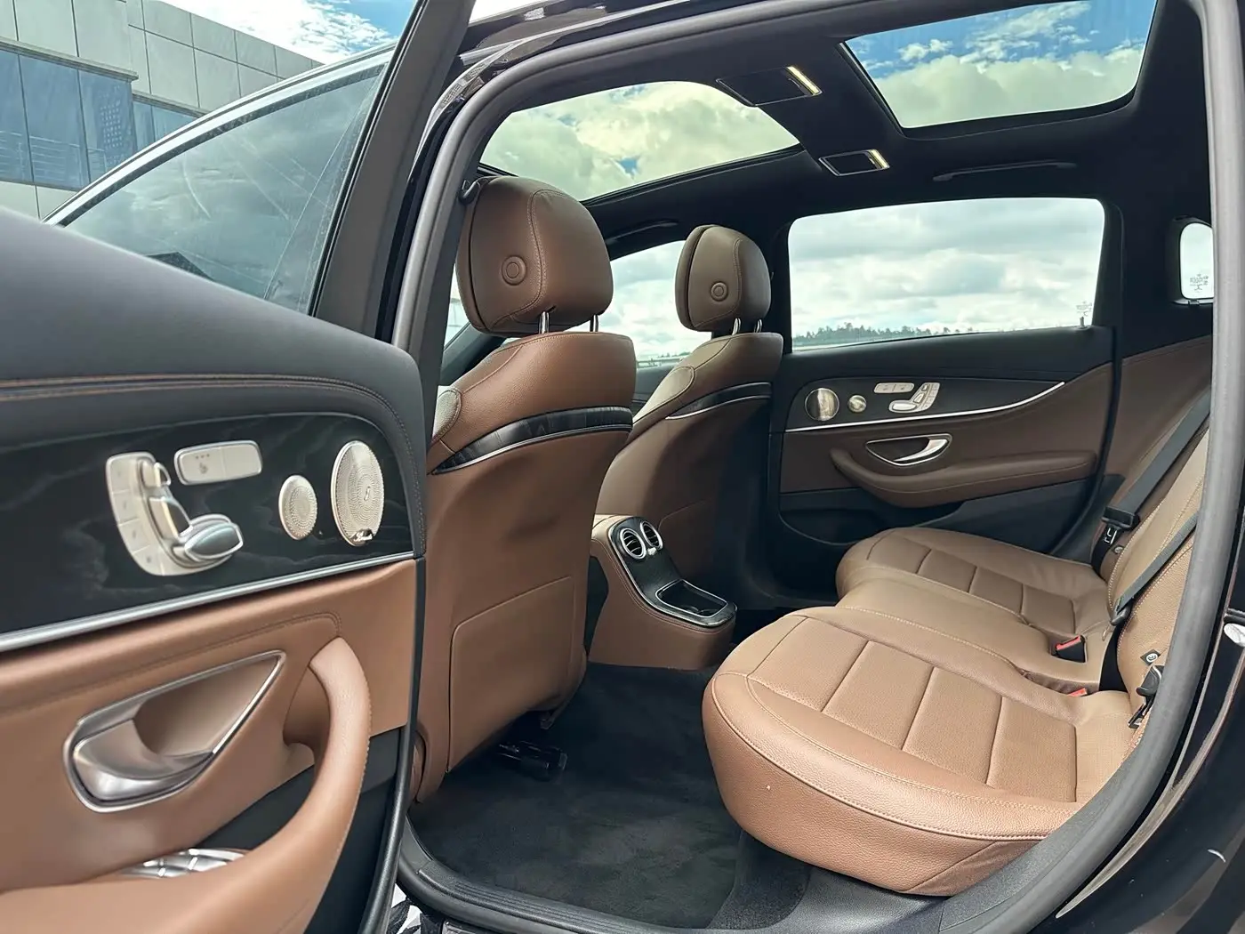 Mercedes-Benz E-Class 2022 — Şəkil 9/20