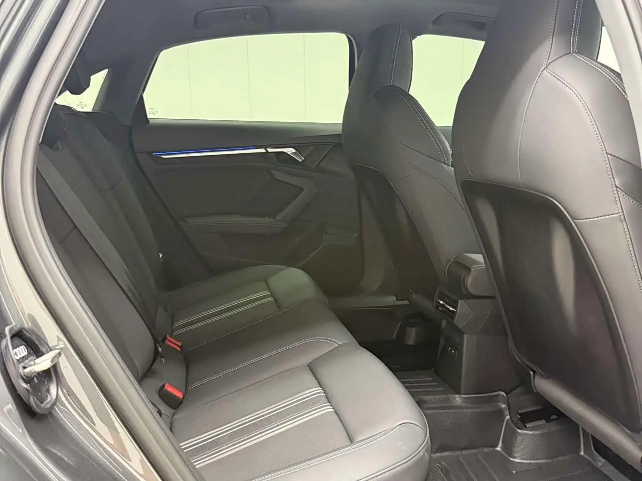 Audi A3 2023 — Photo 10/17