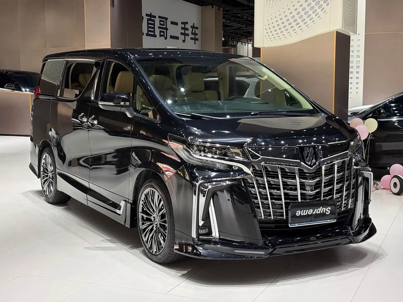 Toyota Alphard 2015 — Şəkil 3/11