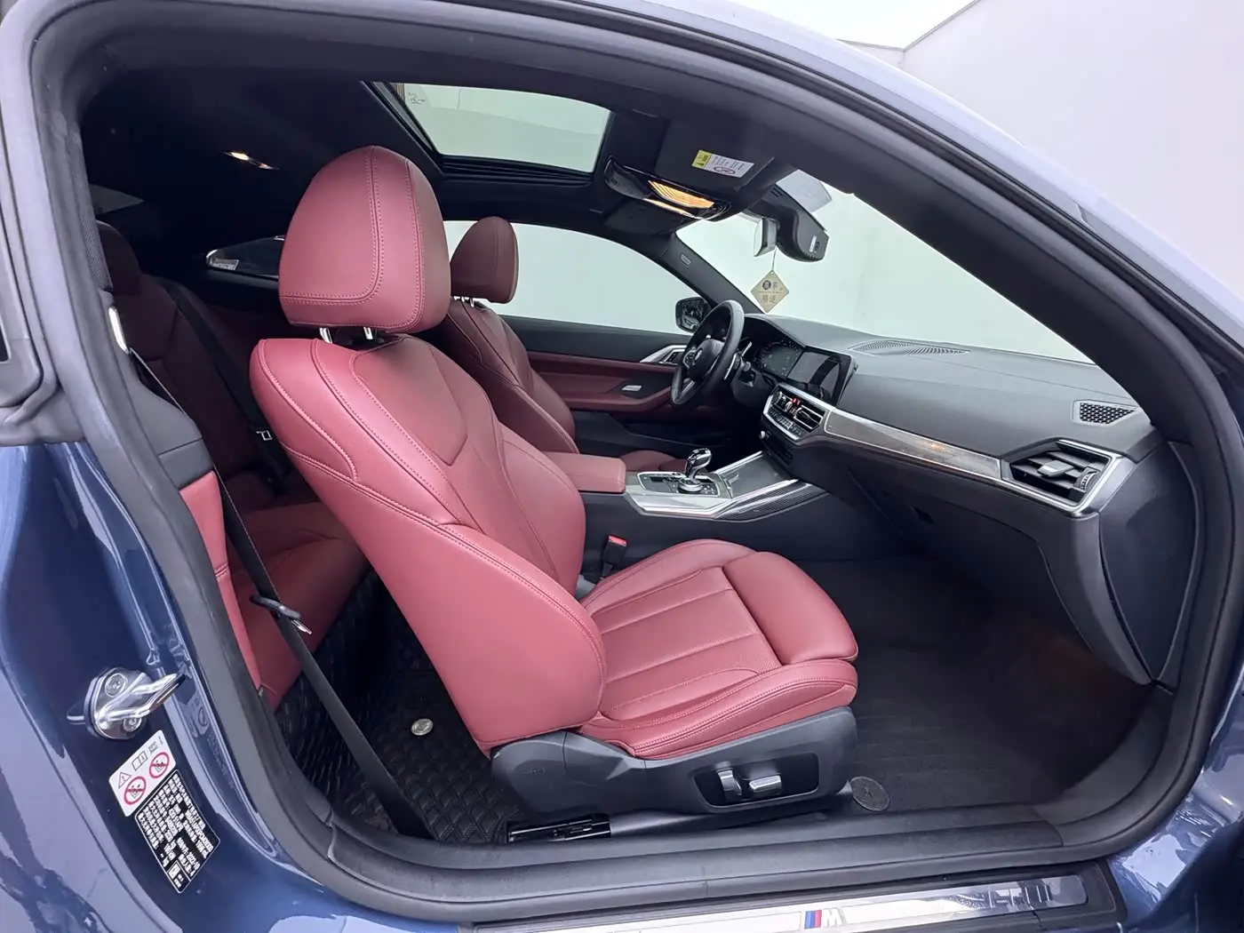 BMW 4 Series 2023 — Photo 13/18