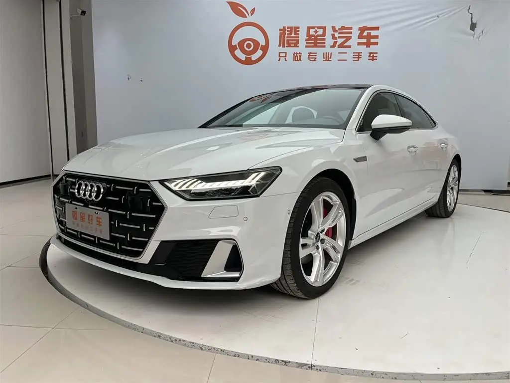 Audi A7L 2023 — Фото 1/14