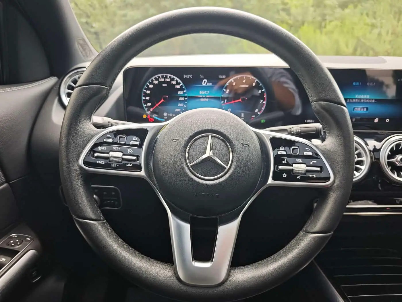 Mercedes-Benz GLA 2022 — Фото 17/20