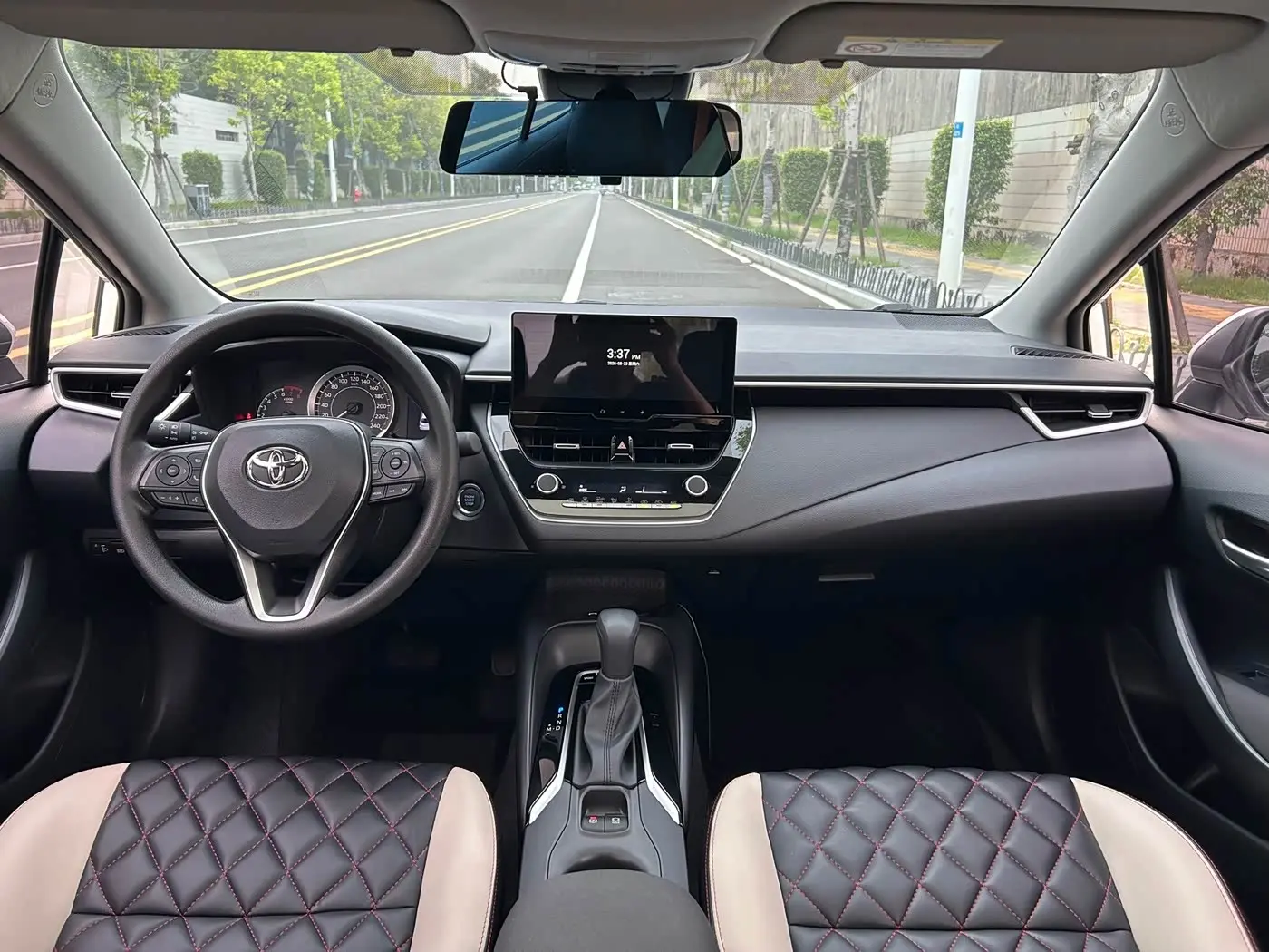 Toyota Corolla 2025 — Şəkil 5/9