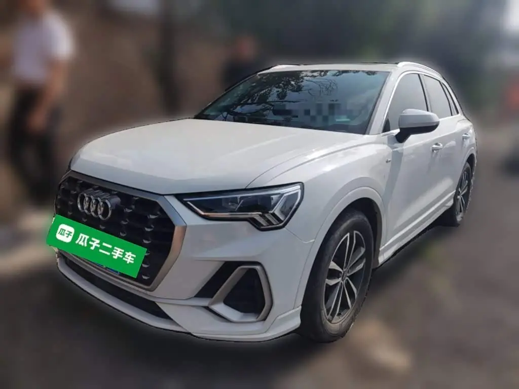 Audi Q3 2023 — Şəkil 1/20