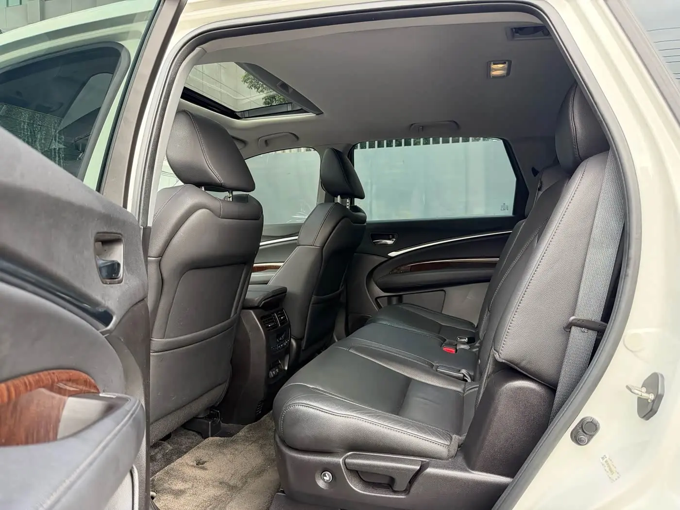 Acura MDX 2019 — Photo 6/10