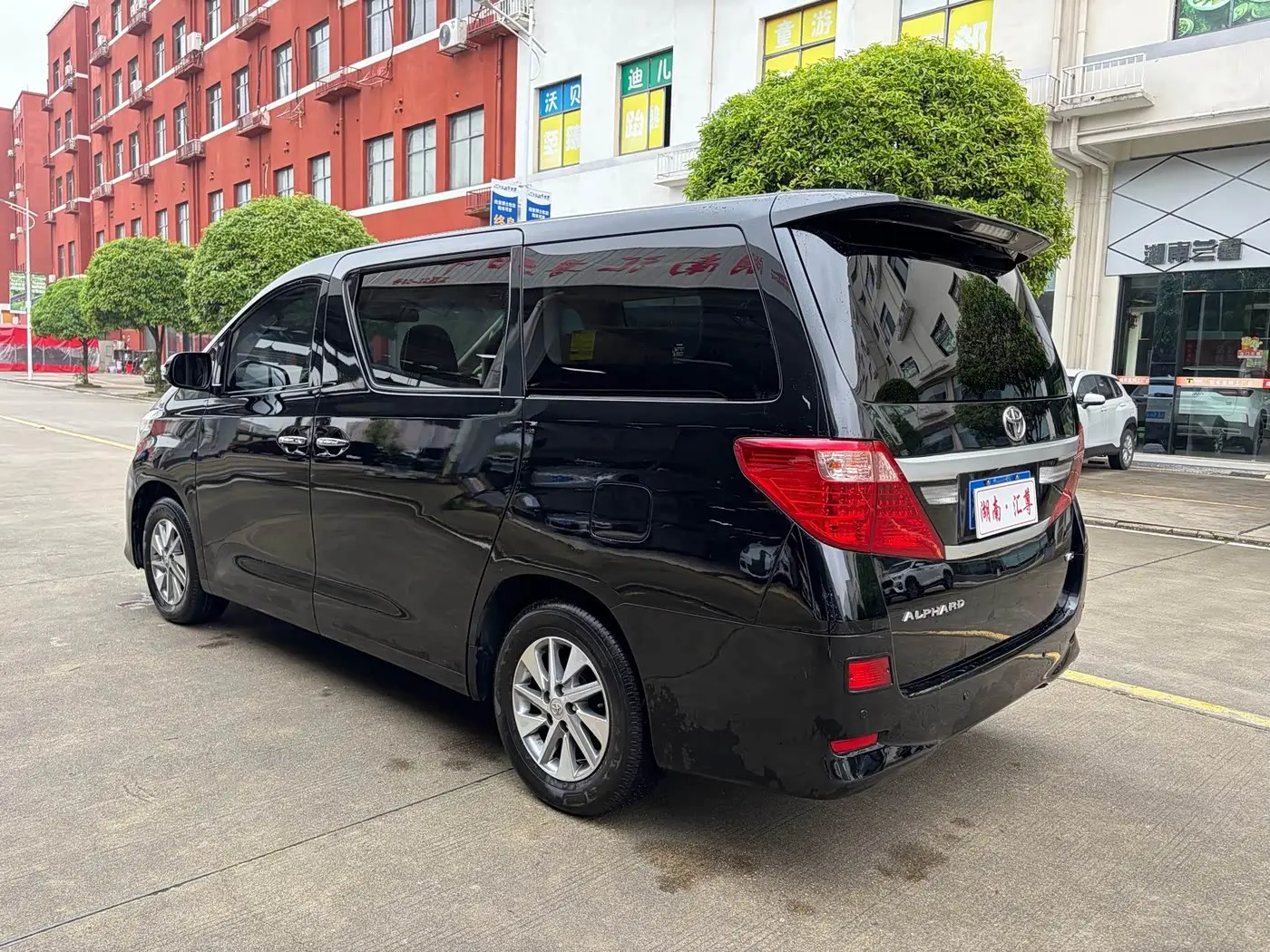 Toyota Alphard 2013 — Şəkil 19/19