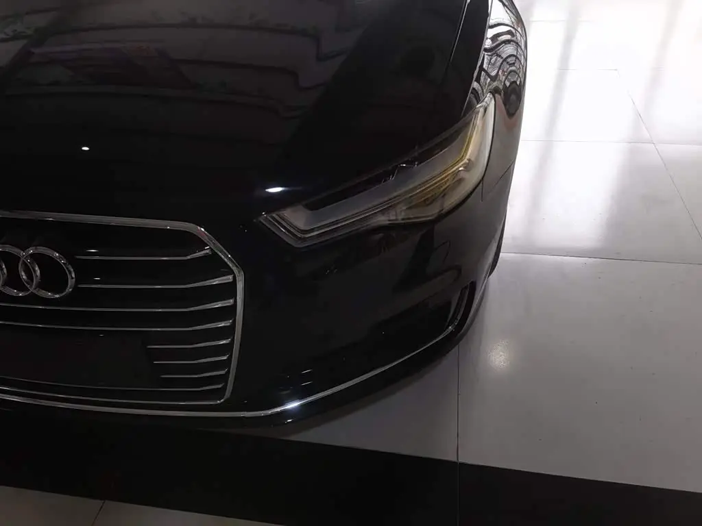 Audi A6L 2017 — Şəkil 18/20