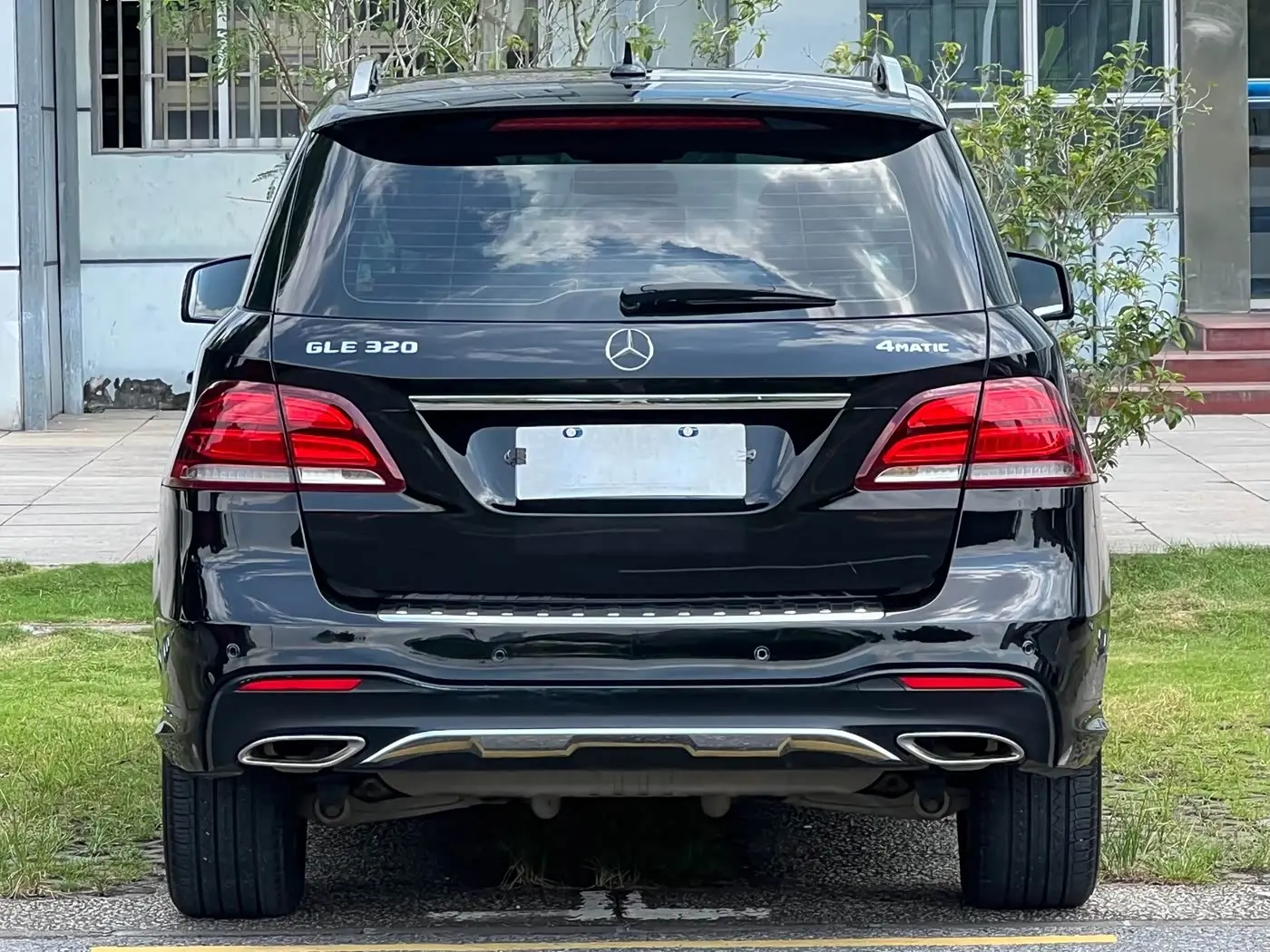 Mercedes-Benz GLE 2017 — Şəkil 5/20