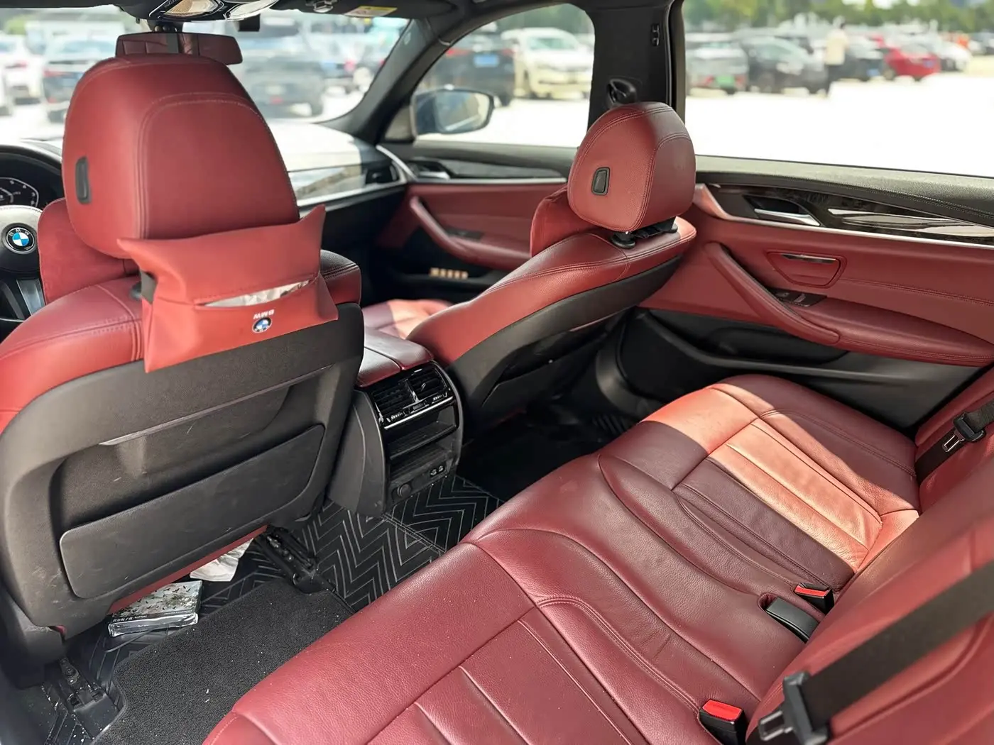 BMW 5 Series 2020 — Photo 9/20