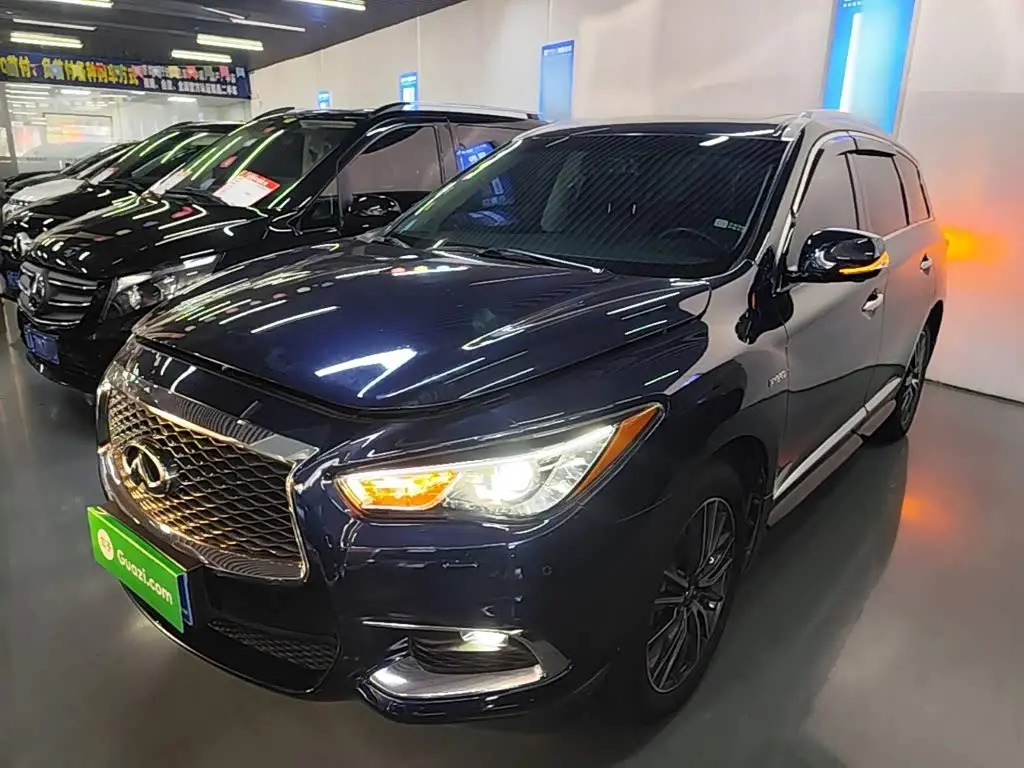 Infiniti QX60 2019 — Photo 2/20