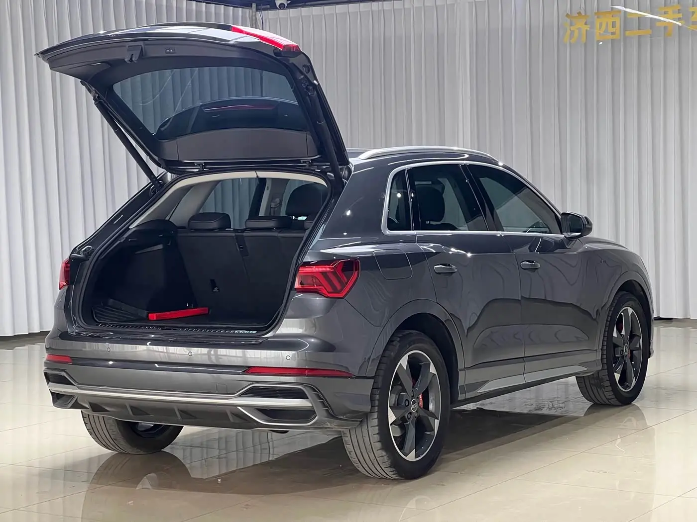 Audi Q3 2023 — Фото 5/16
