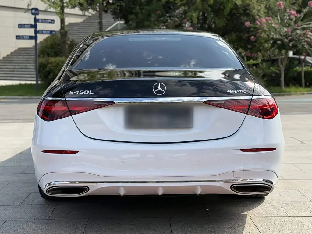 Mercedes-Benz S-Class 2022 — Photo 11/19