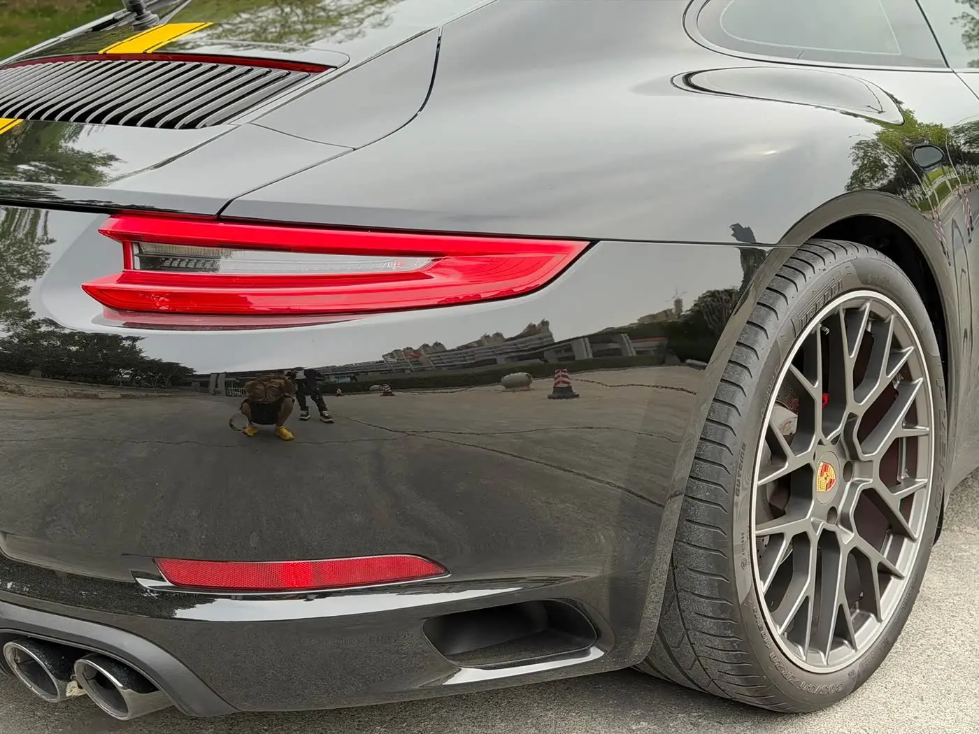 Porsche 911 2018 — Photo 10/19