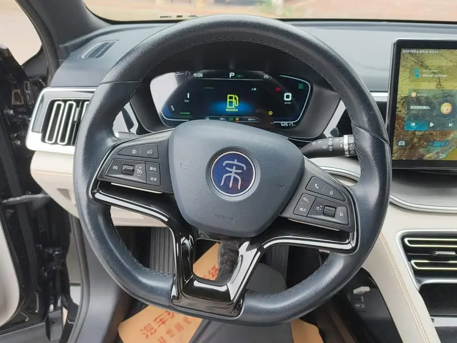 BYD Song PLUS PHEV 2023 — Фото 15/16