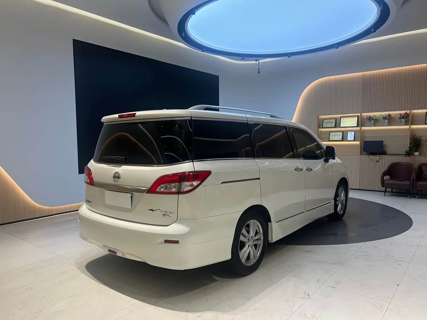 Nissan Quest 2016 — Şəkil 5/20