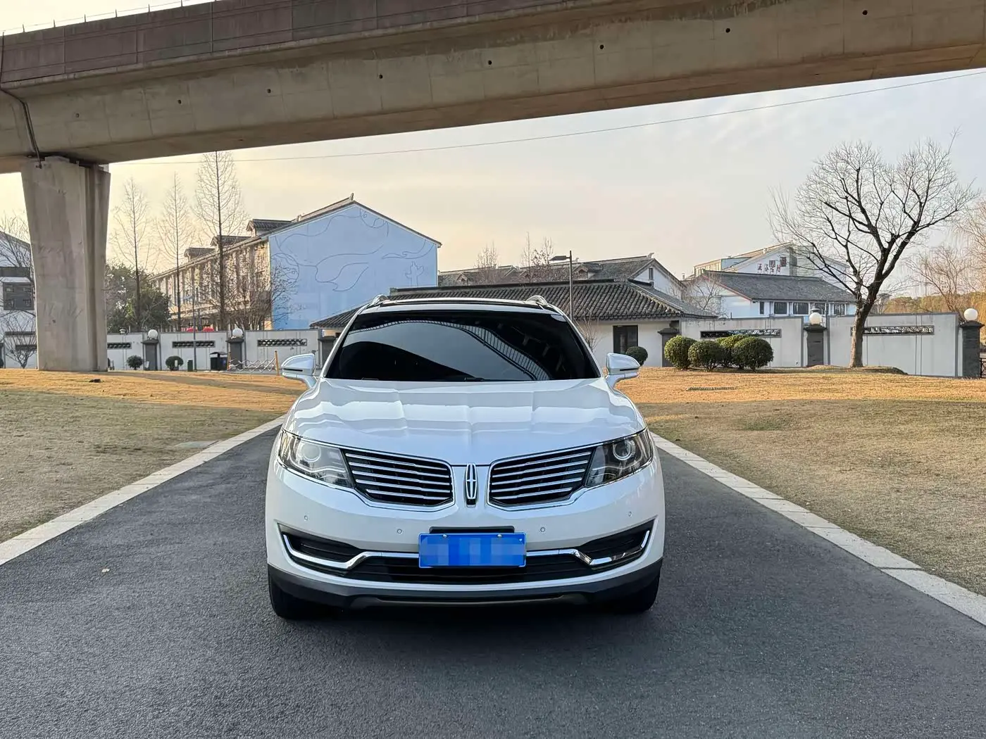 Lincoln MKX 2017 — Photo 1/13