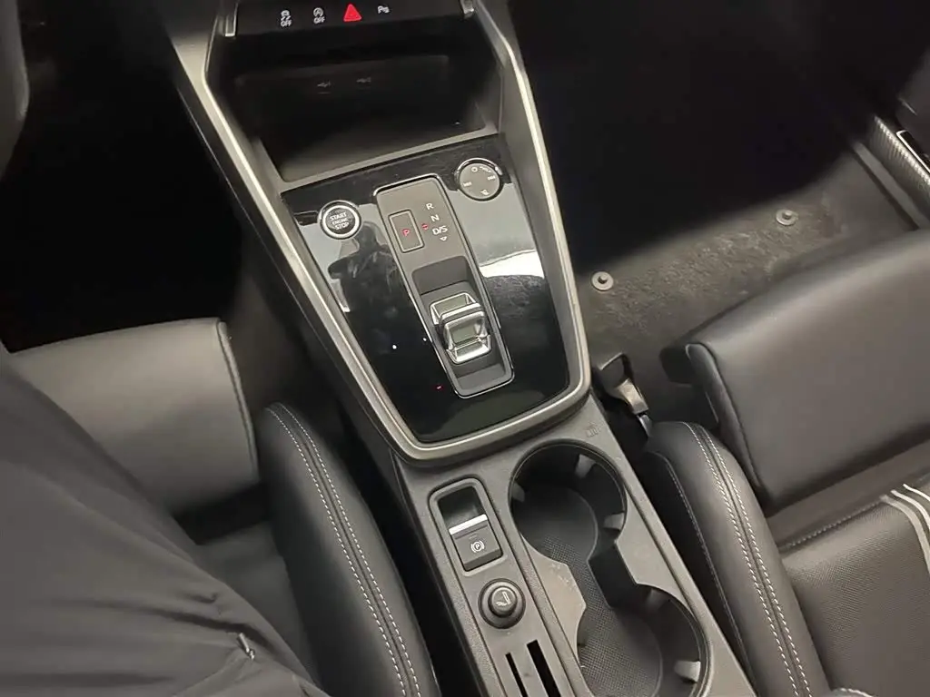 Audi A3 2022 — Photo 19/20