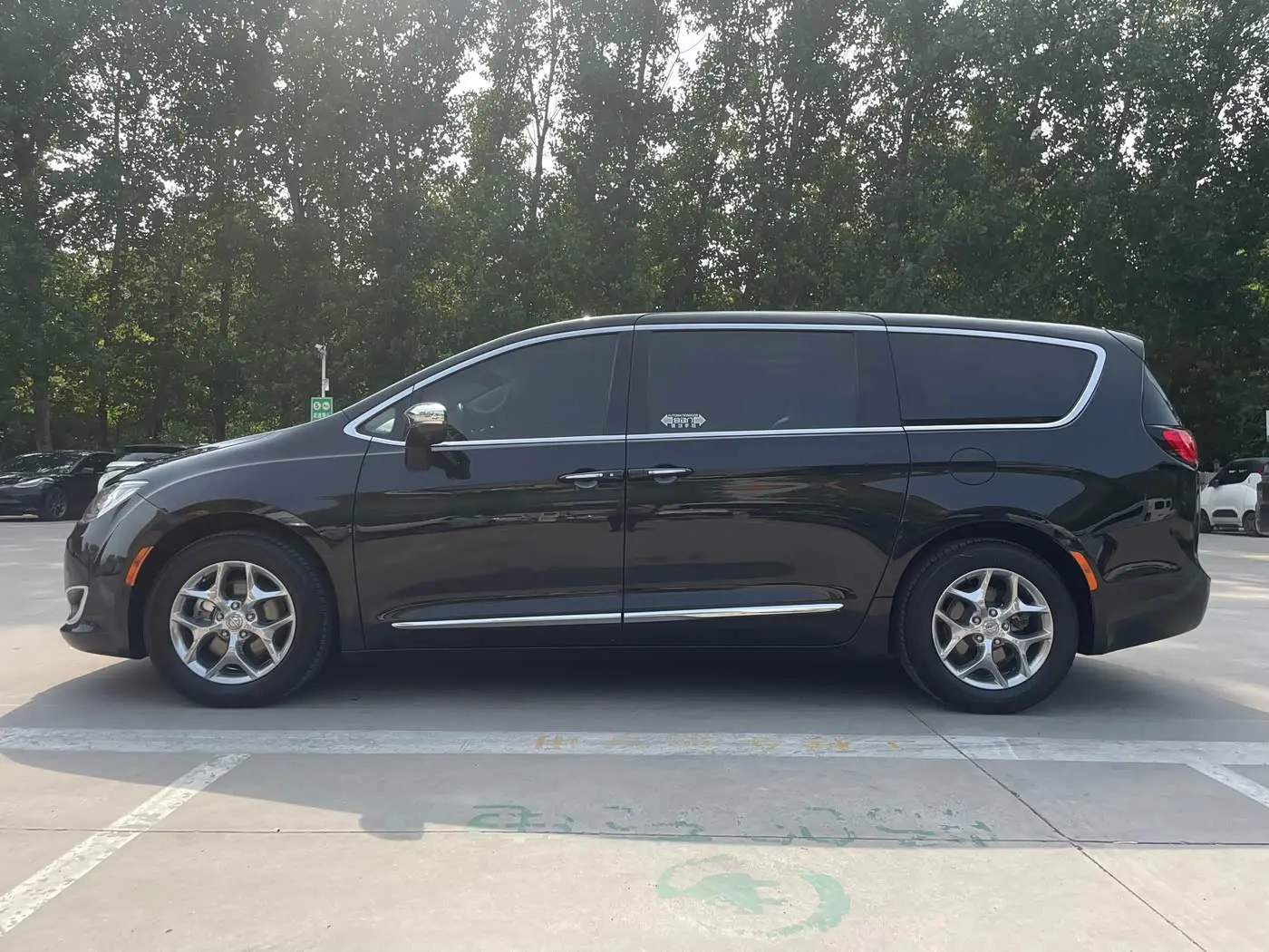 Chrysler Grand Voyager 2019 — Фото 11/13