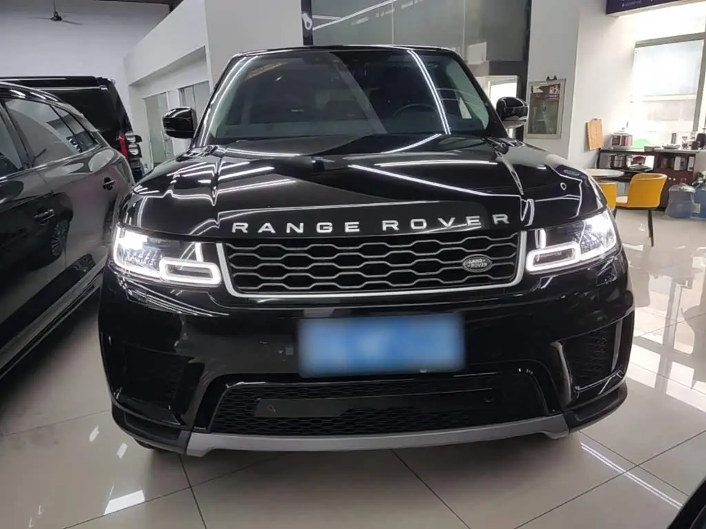 Land Rover Range Rover Sport 2020 — Фото 3/20