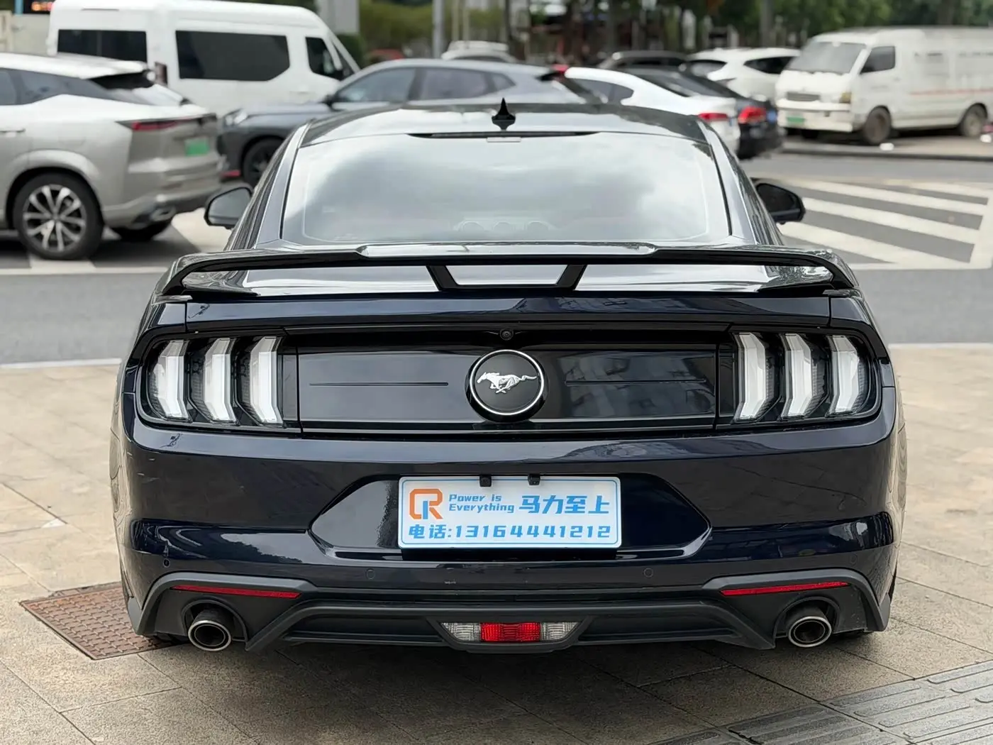 Ford Mustang 2022 — Photo 4/11