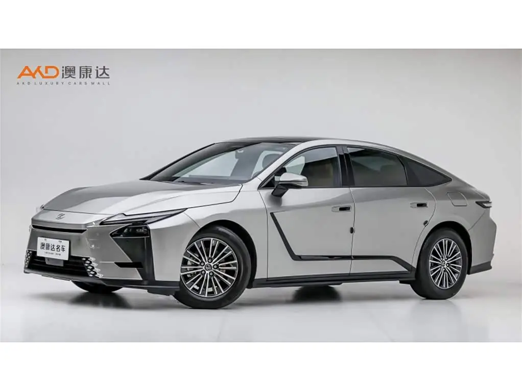 Lexus ES 2026 — Photo 1/10