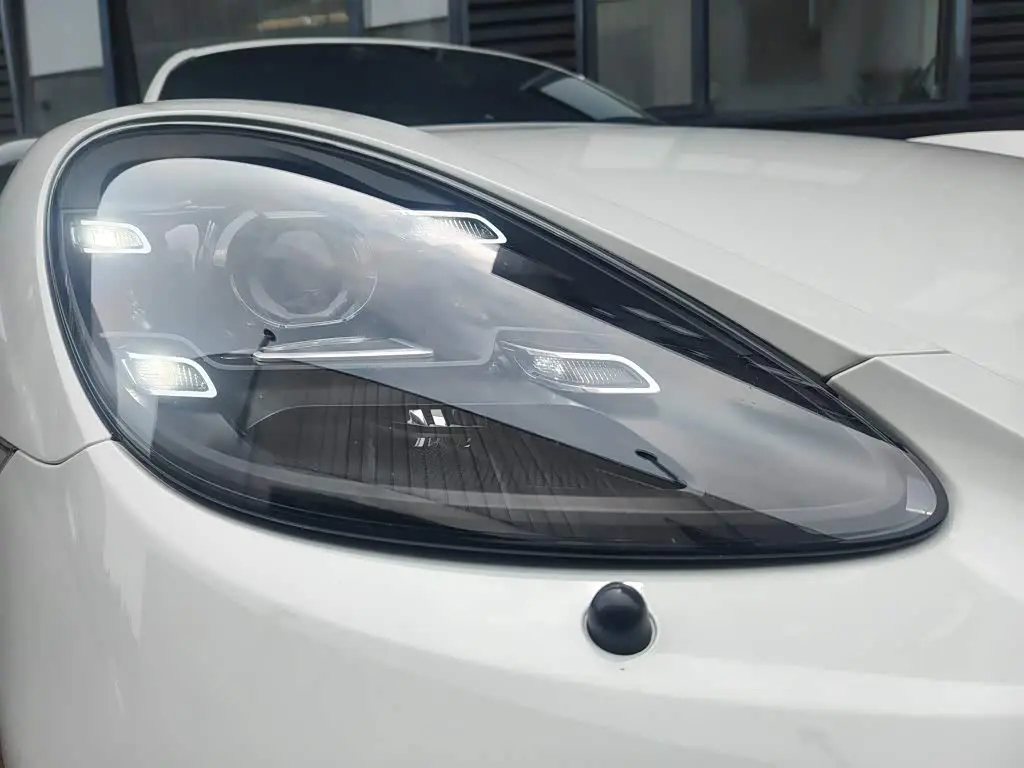 Porsche 718 2021 — Şəkil 9/17