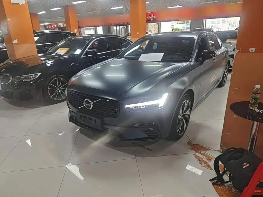 Volvo S90, 2021