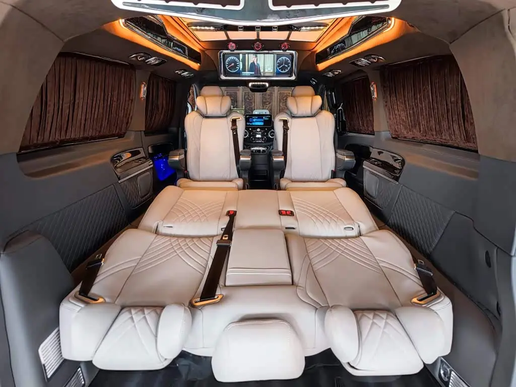 Mercedes-Benz Vito 2023 — Photo 12/20