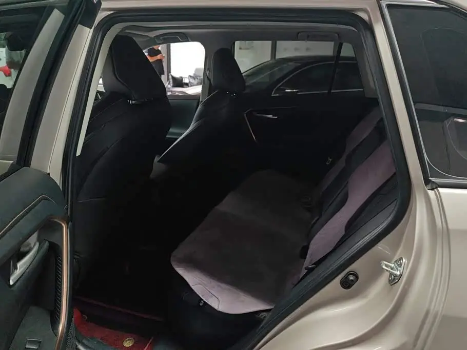 Toyota Wildlander 2024 — Şəkil 11/16