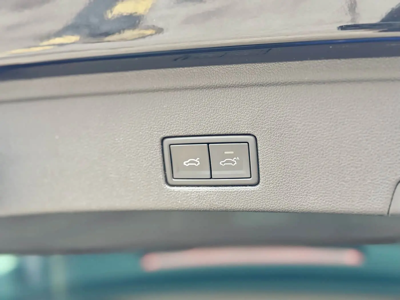 Volkswagen Touareg 2024 — Şəkil 19/19