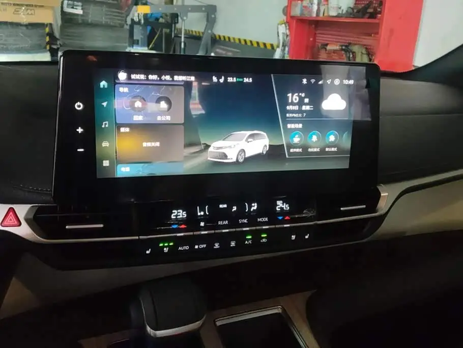 Toyota Sienna 2026 — Photo 13/16