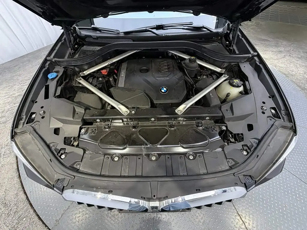 BMW X5 2022 — Фото 15/16