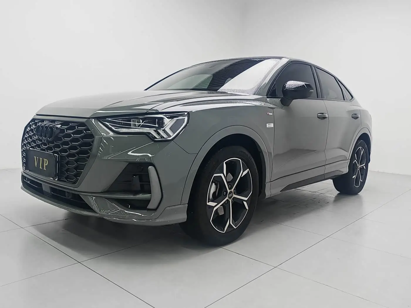 Audi Q3 Sportback, 2024