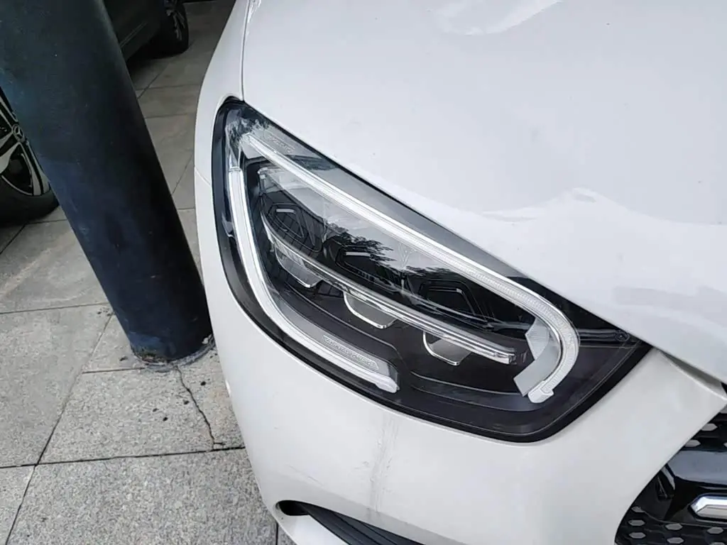 Mercedes-Benz GLC Coupe 2020 — Photo 11/20