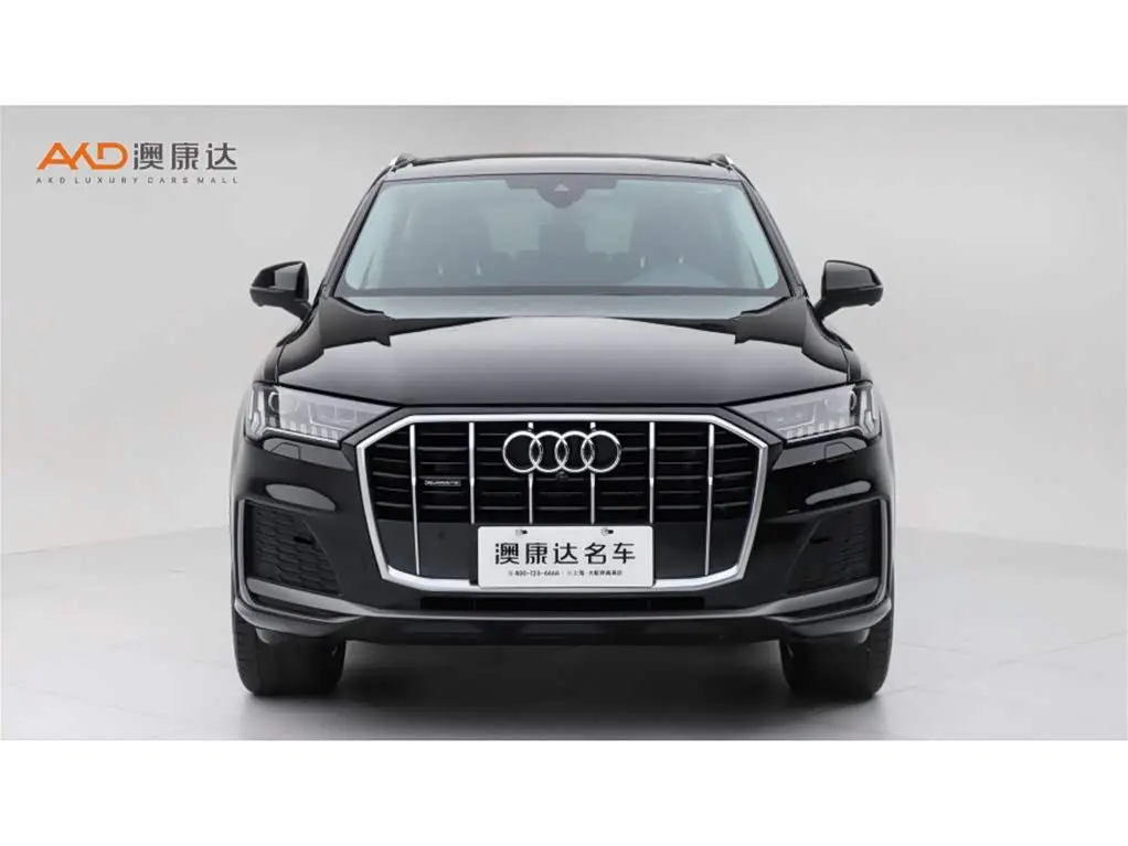 Audi Q7 2024 — Photo 2/10
