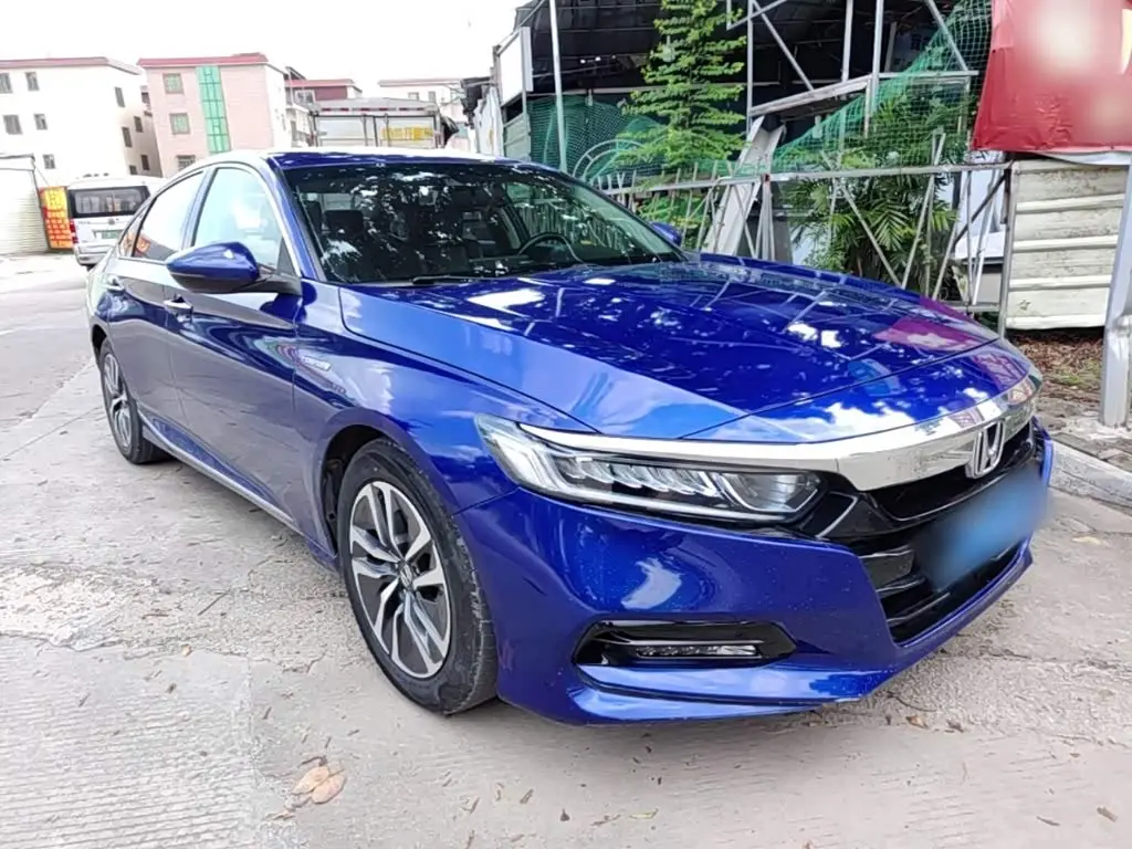 Honda Accord 2018 — Фото 4/20