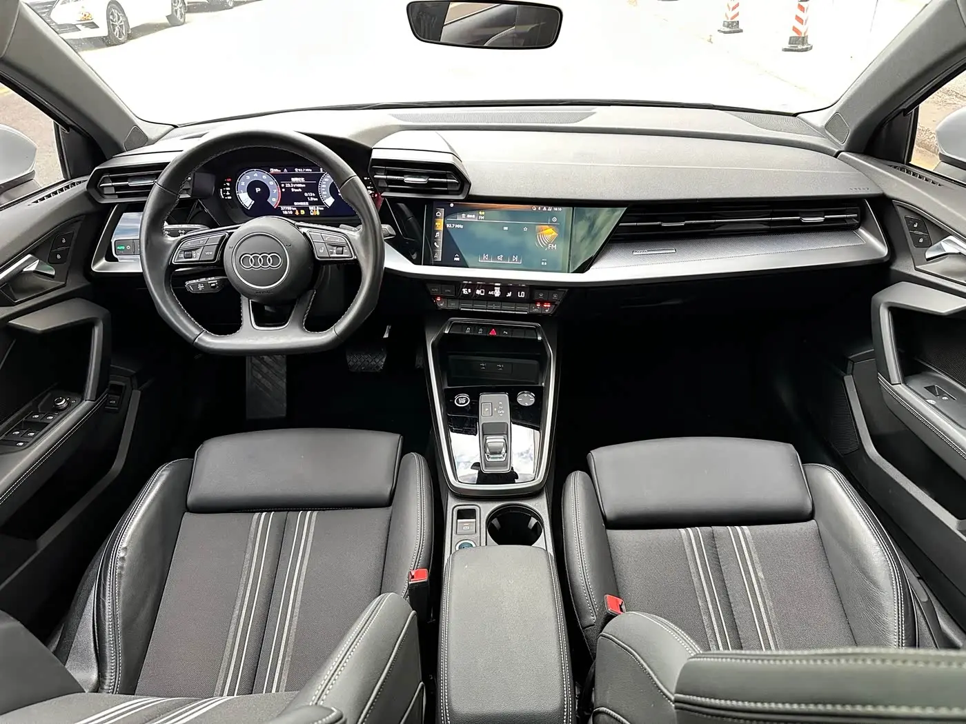 Audi A3 2023 — Photo 16/20