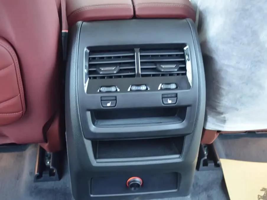 BMW X5 2026 — Photo 14/15