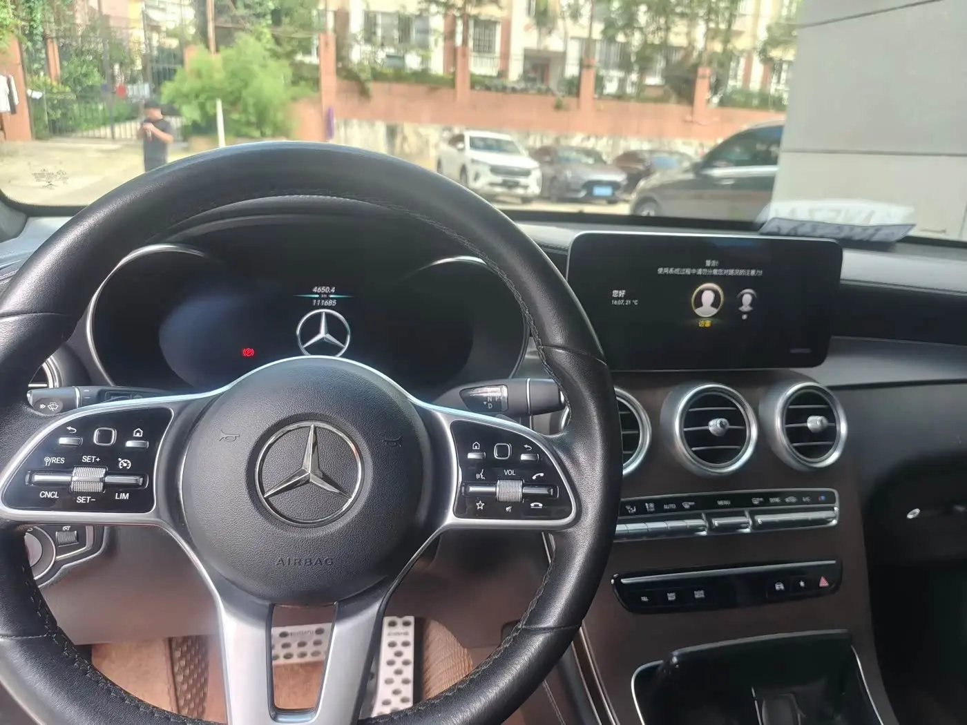 Mercedes-Benz GLC 2019 — ფოტო 5/8