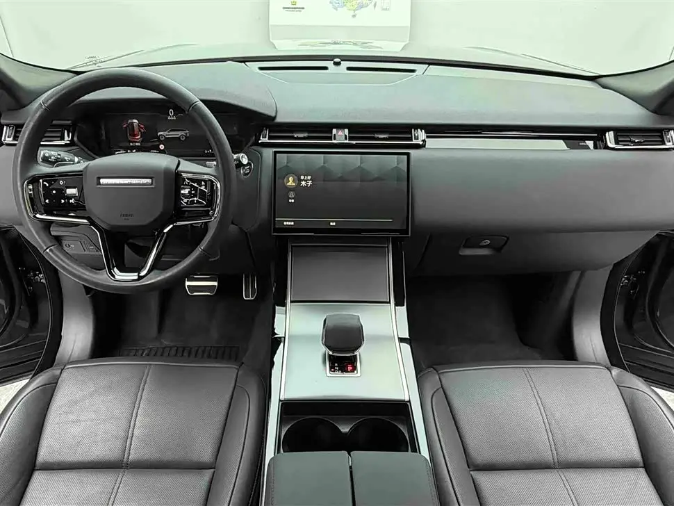 Land Rover Range Rover Velar 2024 — Photo 11/14