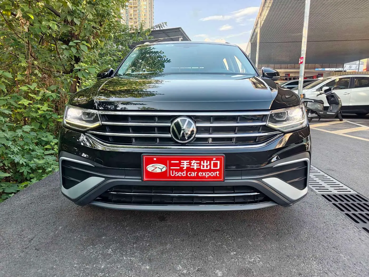 Volkswagen Tiguan L 2023 — Фото 2/20