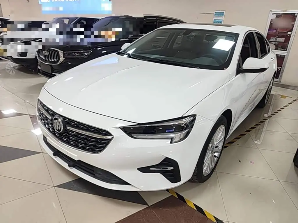 Buick Regal 2022 — Фото 2/20