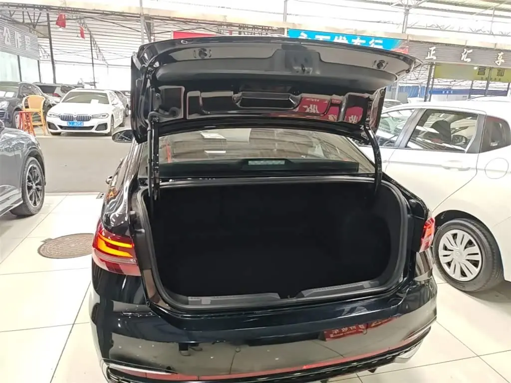 Volkswagen Lavida 2023 — Şəkil 19/20