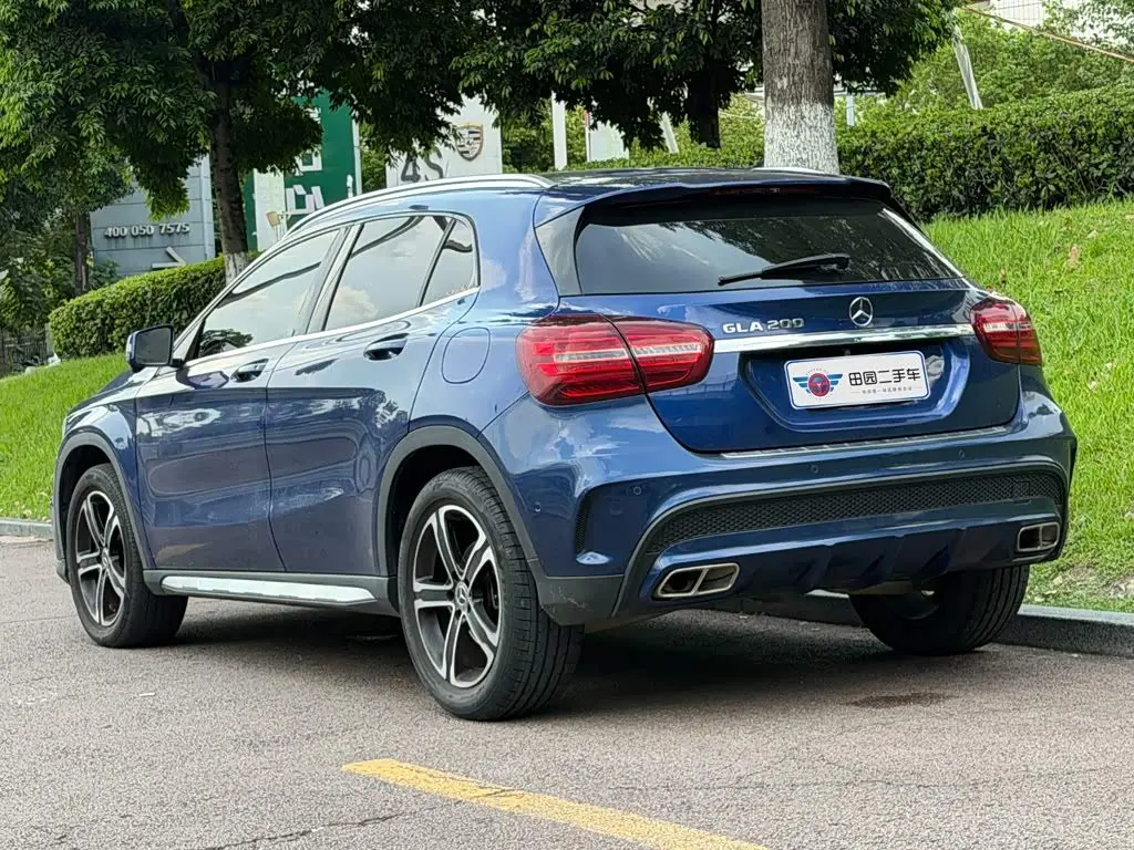 Mercedes-Benz GLA 2019 — Photo 4/14