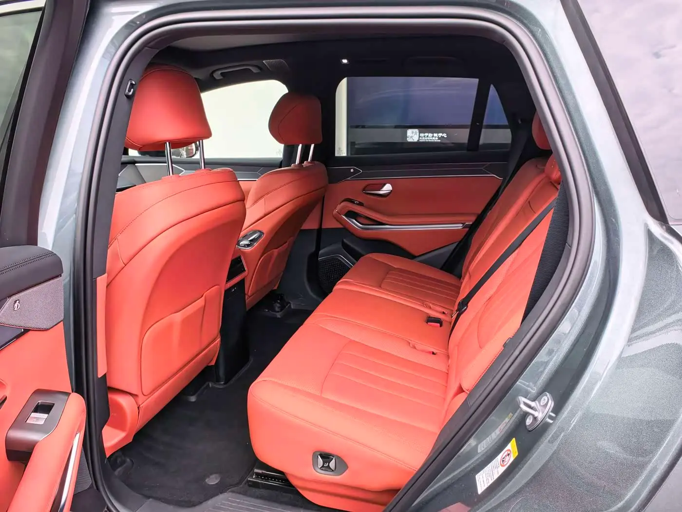 BYD Tang L 2025 — Photo 4/6