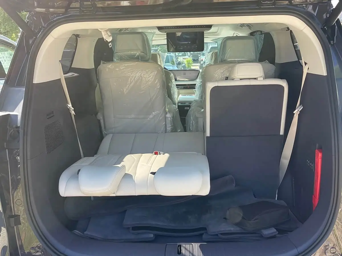 Buick GL8 New Energy 2025 — Şəkil 12/17