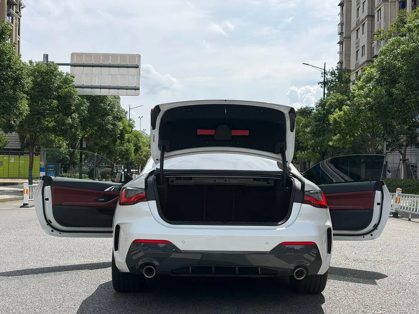 BMW 4 Series 2021 — Photo 6/18